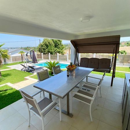 Villa Liana , Private Villa With Pool And Garden Vergia Екстериор снимка